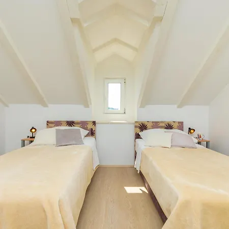 Hedera Estate Hedera A19 Apartman *