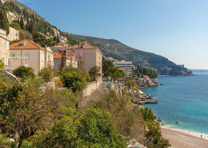 Hedera Estate, Hedera A19